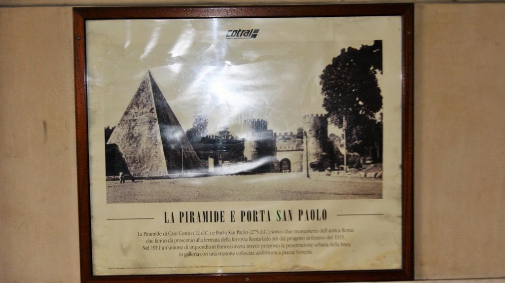 I Love Piramide Rzym Zewnętrze zdjęcie